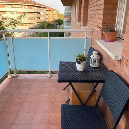 Piso Con Piscina Y Playa A 300m