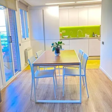 Piso Con Piscina Y Playa A 300m
